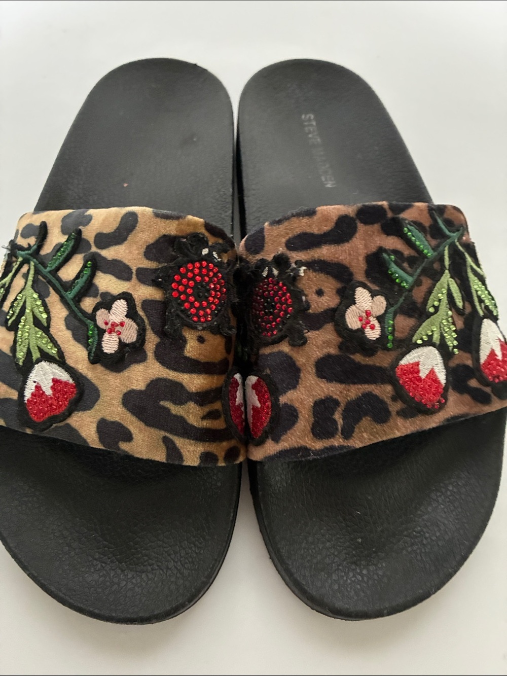 Steve Madden Leopard Embroidered Slide Sandals with Red Floral Accents size 8